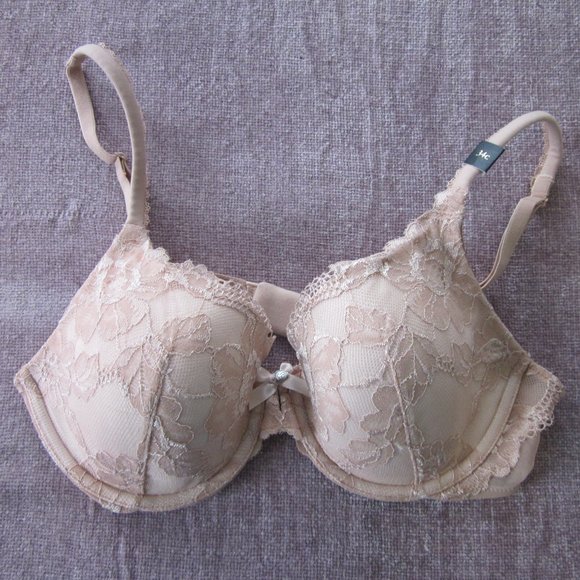 Victoria's Secret Other - Victoria's Secret Lace Bra